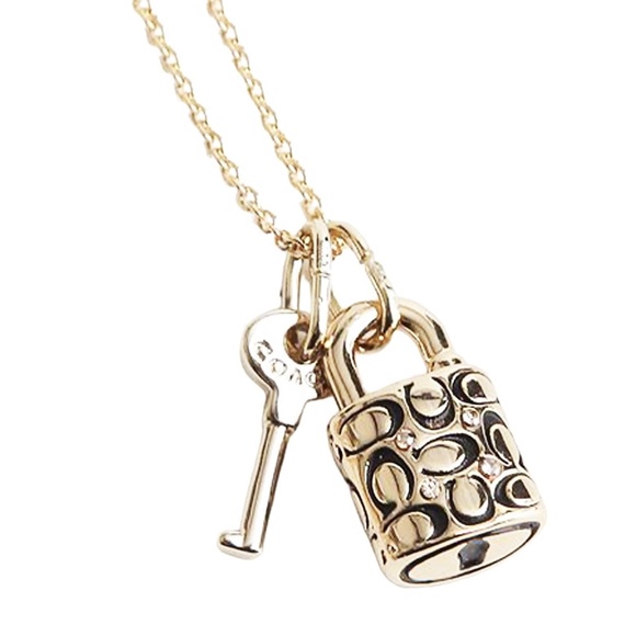 NEW Coach Quilted Padlock & Key Chain Necklace - Picture 5 of 8